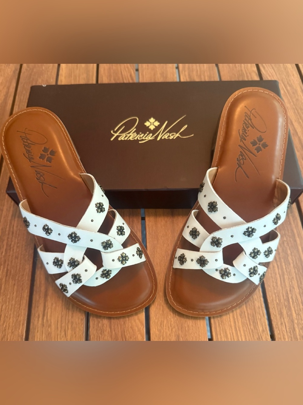 Patricia Nash White Leather Felicita Studded Crisscross Slide Mules
